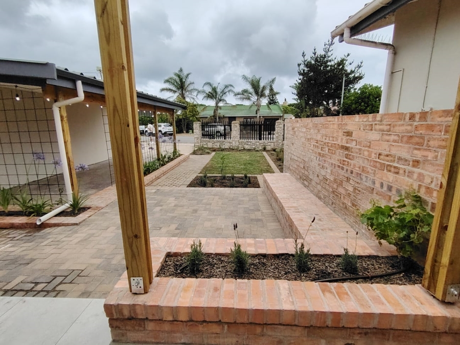 3 Bedroom Property for Sale in Hartenbos Central Western Cape